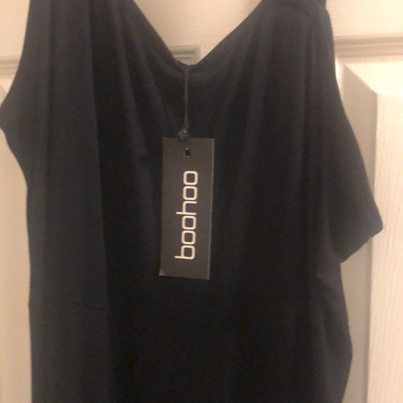 Long black cotton dress with slit. - Picture 2 of 4